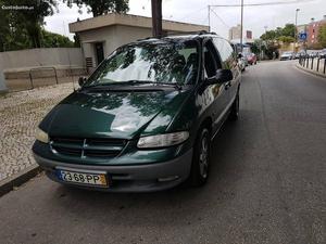 Chrysler Grand Voyager 2.5 td Maio/00 - à venda -