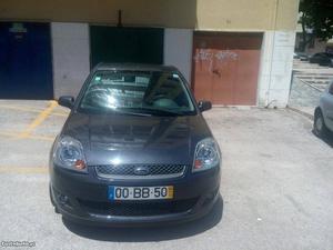 Ford Fiesta 1.2 super economico Dezembro/05 - à venda -