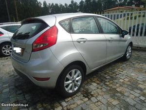 Ford Fiesta 1.4 TDCI Outubro/09 - à venda - Ligeiros