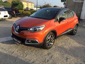 Renault Captur Dci Gps Março/15 - à venda - Monovolume /