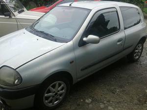 Renault Clio 1.9 D Julho/00 - à venda - Comerciais / Van,