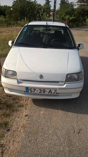 Renault Clio rn Maio/94 - à venda - Ligeiros Passageiros,