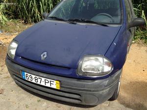 Renault Clio td Maio/00 - à venda - Comerciais / Van,