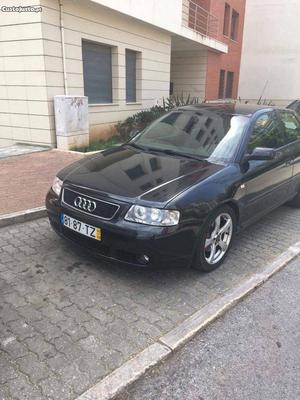 Audi A Outubro/00 - à venda - Ligeiros Passageiros,