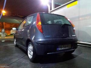 Fiat Punto 1.2 Sport ELX troco Maio/01 - à venda - Ligeiros