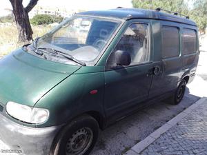 Nissan Vanette 2.2 Cargo Novembro/97 - à venda - Ligeiros