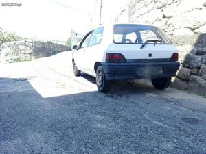 Renault Clio Rn Novembro/92 - à venda - Ligeiros