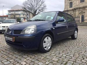 Renault Clio V A.C 93EUR Março/03 - à venda -