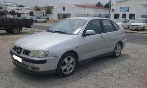 Seat Cordoba 1.6 SR Fevereiro/00 - à venda - Ligeiros