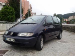 VW Sharan 1.9Tdi 110cv nac Dezembro/97 - à venda -