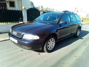 Audi A4 1.9 tdi 110 cv Agosto/96 - à venda - Ligeiros