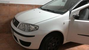 Fiat Punto 188 van 1.3 JTD Dezembro/04 - à venda -
