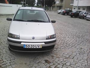 Fiat Punto V Ano  Março/03 - à venda - Ligeiros