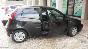 Fiat Punto  multijt Novembro/05 - à venda - Comerciais