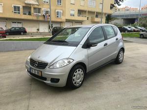 Mercedes-Benz A 160 A160cdi  Outubro/07 - à venda -