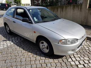 Mitsubishi Colt 1.3 glxi Julho/97 - à venda - Ligeiros