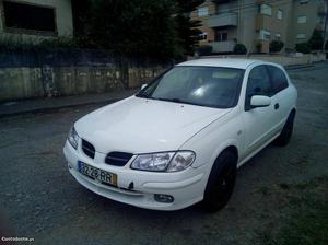 Nissan Almera 2.2 ddti Maio/01 - à venda - Comerciais /