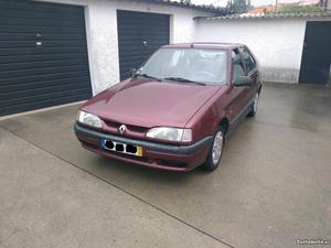 Renault 19 RN Abril/95 - à venda - Ligeiros Passageiros,