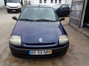 Renault Clio CV GPL EUR Junho/99 - à venda -