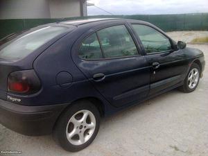 Renault Mégane menager Julho/97 - à venda - Comerciais /