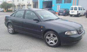 Audi A4 1.9 TDi Maio/97 - à venda - Ligeiros Passageiros,