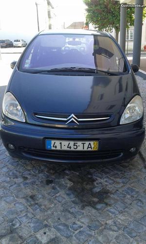 Citroën Picasso Hdi Fevereiro/02 - à venda - Monovolume /