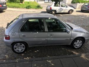 Citroën Saxo 1.5 d aceito retoma 5 lugares Janeiro/00 - à