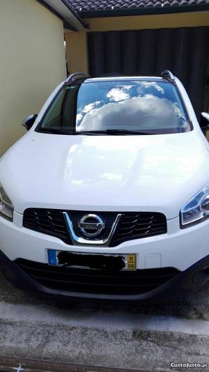 Nissan Qashqai Tekna Sport Junho/11 - à venda - Monovolume
