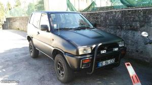 Nissan Terrano 2.7 td slx Agosto/93 - à venda - Pick-up/