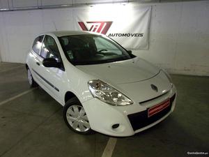 Renault Clio 1.5 dci Julho/11 - à venda - Comerciais / Van,