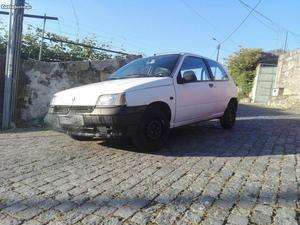 Renault Clio  Novembro/92 - à venda - Ligeiros