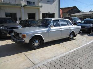 Volvo 144 de Luxe Julho/80 - à venda - Ligeiros