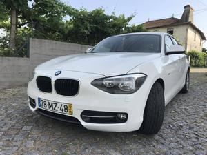 BMW 116 Sport Line Junho/12 - à venda - Ligeiros