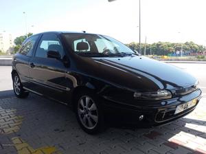 Fiat Bravo v partícular Maio/01 - à venda - Ligeiros