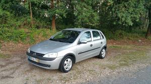 Opel Corsa 1.2 Confort Maio/02 - à venda - Ligeiros