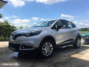 Renault Captur TCE SPORT 90cv Março/16 - à venda -