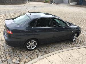 Seat cordoba 1.4 tdi aceito retoma irrepreensível Junho/06