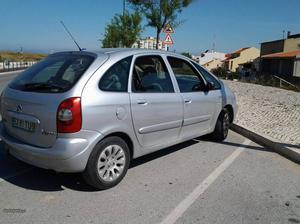 Citroën Xsara Picasso Julho/02 - à venda - Ligeiros