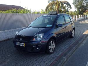 Ford Fiesta 1.4 TDCi Estimado Junho/07 - à venda - Ligeiros