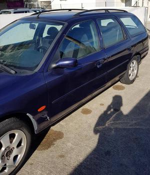 Ford Mondeo 1.8 te Ghia Maio/98 - à venda - Ligeiros