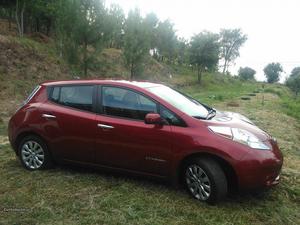 Nissan Leaf AZEO Maio/14 - à venda - Ligeiros Passageiros,