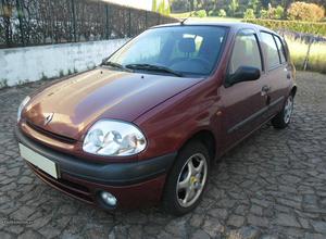 Renault Clio 1.2 (5P) Julho/99 - à venda - Ligeiros