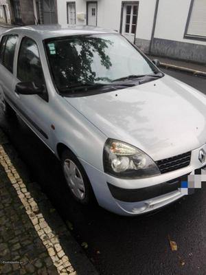 Renault Clio BB05cf Maio/02 - à venda - Ligeiros