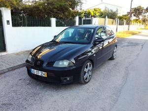 Seat Ibiza 1.4 TDi 75CV Dezembro/04 - à venda - Ligeiros