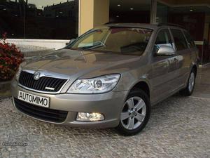 Skoda Octavia Break 1.6 TDI G.L Fevereiro/13 - à venda -