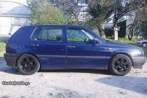 VW Golf 3 1,4 gasolina Dezembro/95 - à venda - Ligeiros