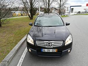 Nissan Qashqai+2 1.5dCi Tekna Sport18 Março/10 - à venda -