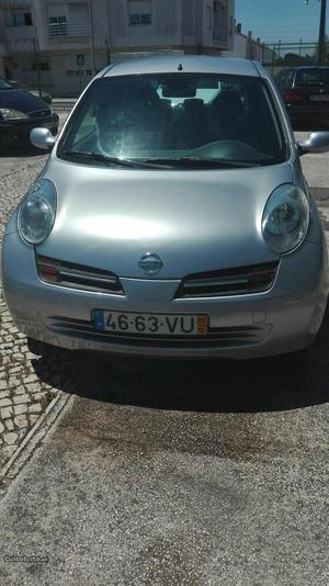 Nissan Micra 1.2 Dezembro/03 - à venda - Ligeiros