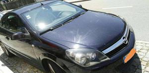 Opel Astra Cabrio Junho/07 - à venda - Descapotável /