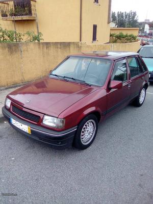Opel Corsa A 1.4 - Negociável Abril/93 - à venda -